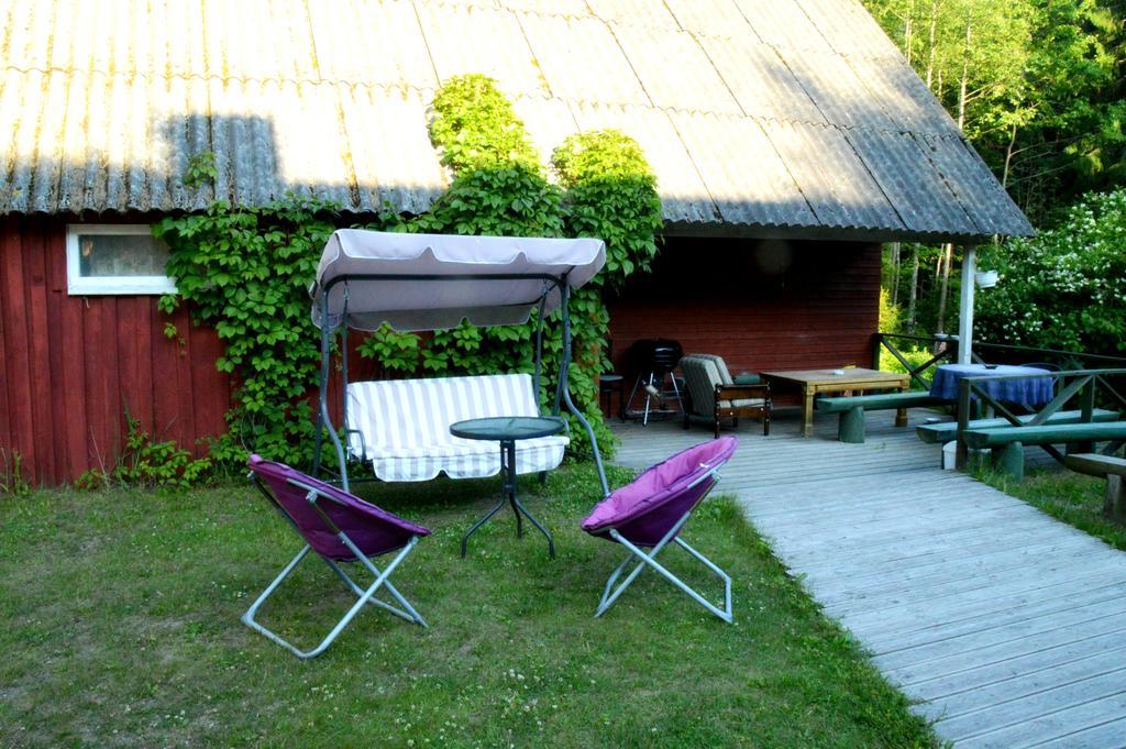 Roosi Holiday Home Rannaküla エクステリア 写真