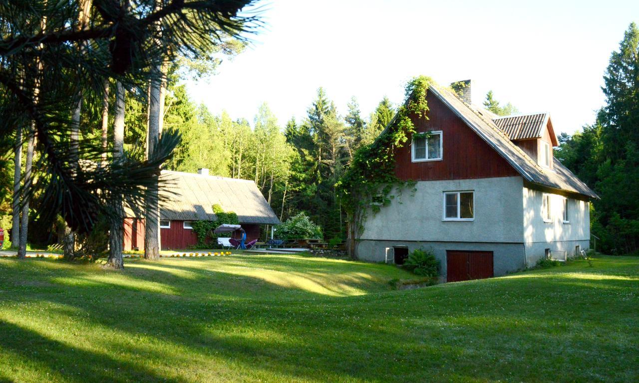 Roosi Holiday Home Rannaküla エクステリア 写真